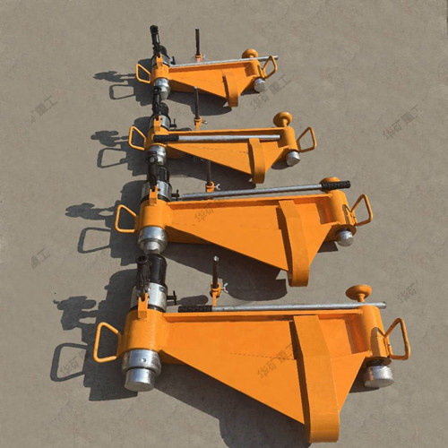 華礦集團(tuán)熱銷(xiāo)產(chǎn)品液壓彎道機(jī)發(fā)往貴州